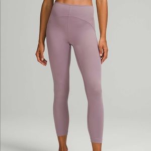 ALMOST NEW Lululemon Instill High Rise Tight 25